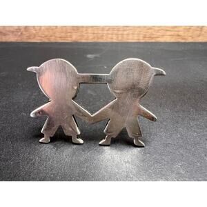 Vintage 925 Mexico sterling silver kids holding hands pin